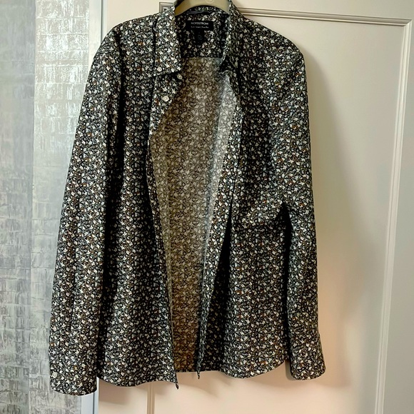 EUC Nordstrom Button Down Shirt - Picture 1 of 4